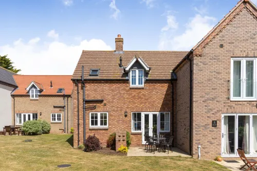 Lilipad Cottage