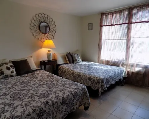 Misquamicut Beach Front Inn Hotels in Westerly