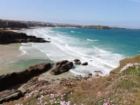 5 Longshore Hotels in Colan