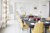 Hotel Restaurant Lunia Hotels in De Bult