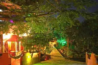 Lava House Hostal Hotel di 