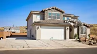 Curtis Ladera Home - Balcony