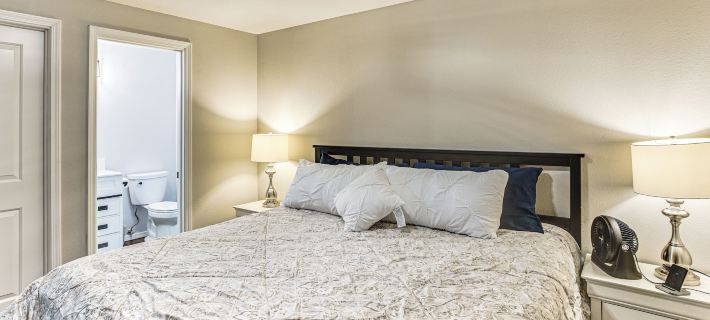 Golf, Hike, Dine & Relax: Home in Port Orchard Hotels in Kitsap County
