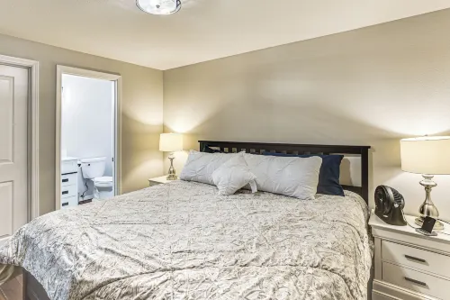 Golf, Hike, Dine & Relax: Home in Port Orchard - 2 estrellas