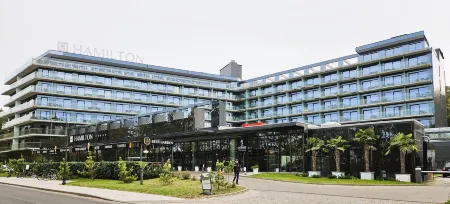Hamilton Spa & Wellness Отели рядом с достопримечательностью «Swinoujscie Beach»