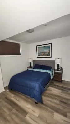 Romantic Gateway Loft, spacious/Cozy!5 Mins to the Falls /Niagara attractions