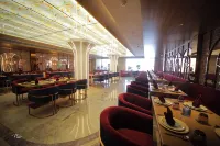 Sky Hotel & Resort
