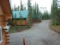 Caribou Cabins Hotels in Tok