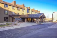 Cozy Brian Head Condo Walk to Navajo Express Lift - 3-Star
