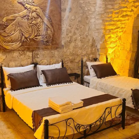 Cleopatra Antique Hotel