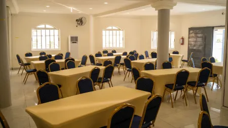 Wingate Exotic Отели в г. Илорин