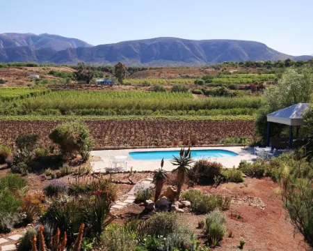Calitzdorp Country House Hotels in Ladismith