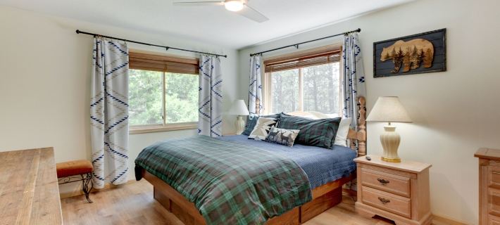 Angel Fire Rental Cabin w/ Hot Tub & Mountain View Hotels in Colfax County