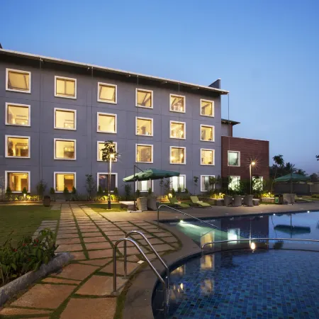 Purple Palms Resort & Spa