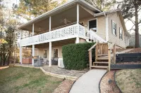 Lakefront Cottage w/ Private Hot Tub! - 3-Star