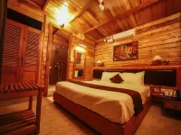 Grand Vatika Resort Hotels in Arambol