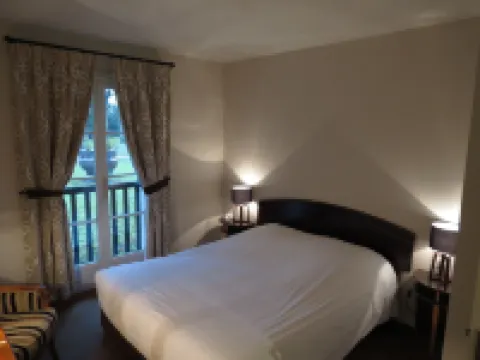 Hostellerie du Royal Lieu Hotels in Compiegne