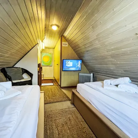 Fewo 4 in ruhigem Haus Ξενοδοχεία στην πόλη Tinnum