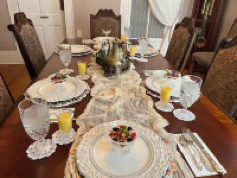 Benefield House Bed & Breakfast Hotels in Jefferson