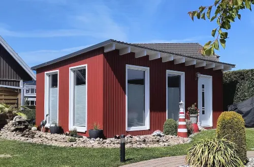 Holiday House "Relax & Fit" with Sauna, Fitness, Garden, Playground, 1300 m Beach Hotels in Muritz