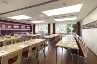 Hotel Gasthof Zur Post Hotels in Langenau