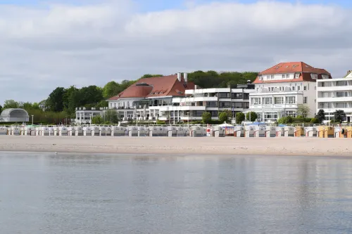Hotel Strandschlösschen - 3 tähden