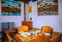 Ondo House - breakfast