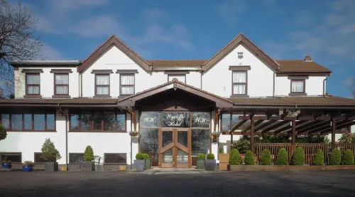 Wycliffe Hotel Hotels in Cheadle