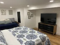 Warren Dunes- Pool, Hot Tub, Pet Friendly, Firepit, Pergola, Near Beach