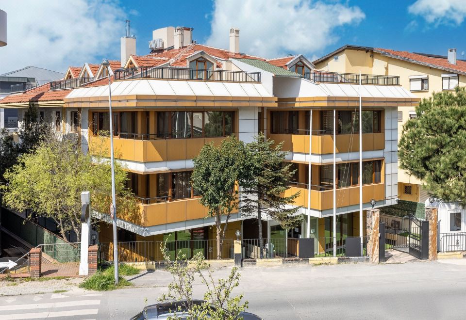 Crowne Plaza Florya Istanbul 주변 정보