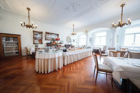 Austria Classic Hotel Wolfinger - Hauptplatz Отели рядом с достопримечательностью «Новый собор в Линце»