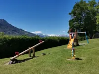 Lazy Bee Camping Village Hotels in Quart