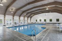 Nantucket Inn - Pools