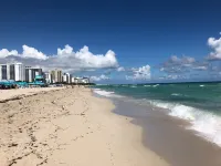 Beach Place Hotel Hotels in Surfside