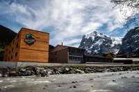 Eiger Lodge Chic