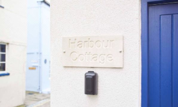Host & Stay - Harbour Cottage