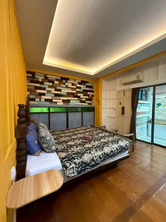 Tamarind Guesthouse Отели рядом с достопримечательностью «Wat Tha Ka Rong»