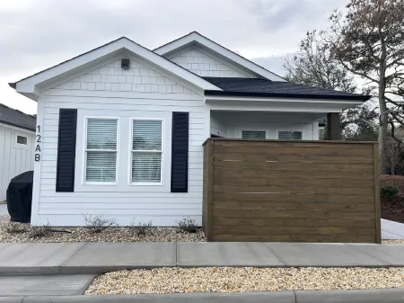 Always About The Beach: Condo near the beach in the heart of Corolla