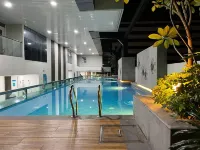Grand Marina