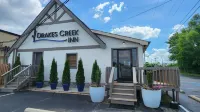 Drakes Creek Inn - Formerly the Relax Inn Hotels in Hendersonville