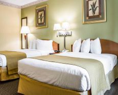 Quality Inn Airport - Cruise Port