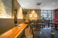 The Batik Hotel Hotels in Medan Baru