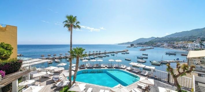Regina Isabella-Resort Spa Restaurant Hotels in Неаполь