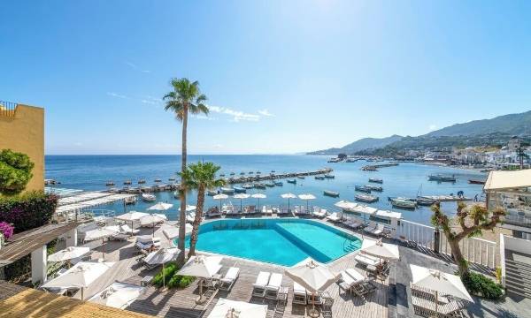 Regina Isabella-Resort Spa Restaurant