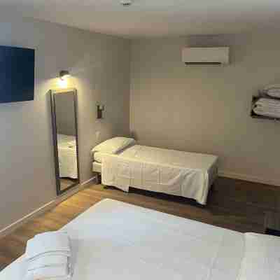 Brit Hotel Essentiel Millau Rooms