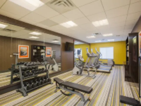 Holiday Inn Express & Suites EUREKA by IHG Hotels in Eureka