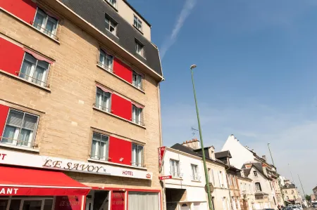 The Originals City, Hôtel le Savoy, Caen Отели в г. Бургебюс