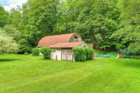 Hike & Fish: Delaware River Cabin w/ Views - Wifi