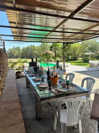 La ZÚA Rural Cottage in the Molino el Vado estate Отели рядом с достопримечательностью «Ruta del Amor (Setenil de las Bodegas)»