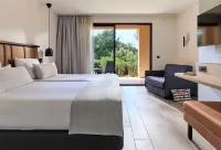 Robinson Cala Serena